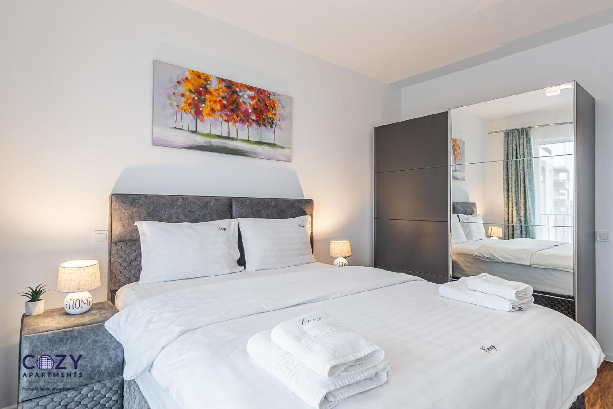 Coresi Mall Exclusive #Collection Apartments & Studios ブラショフ エクステリア 写真