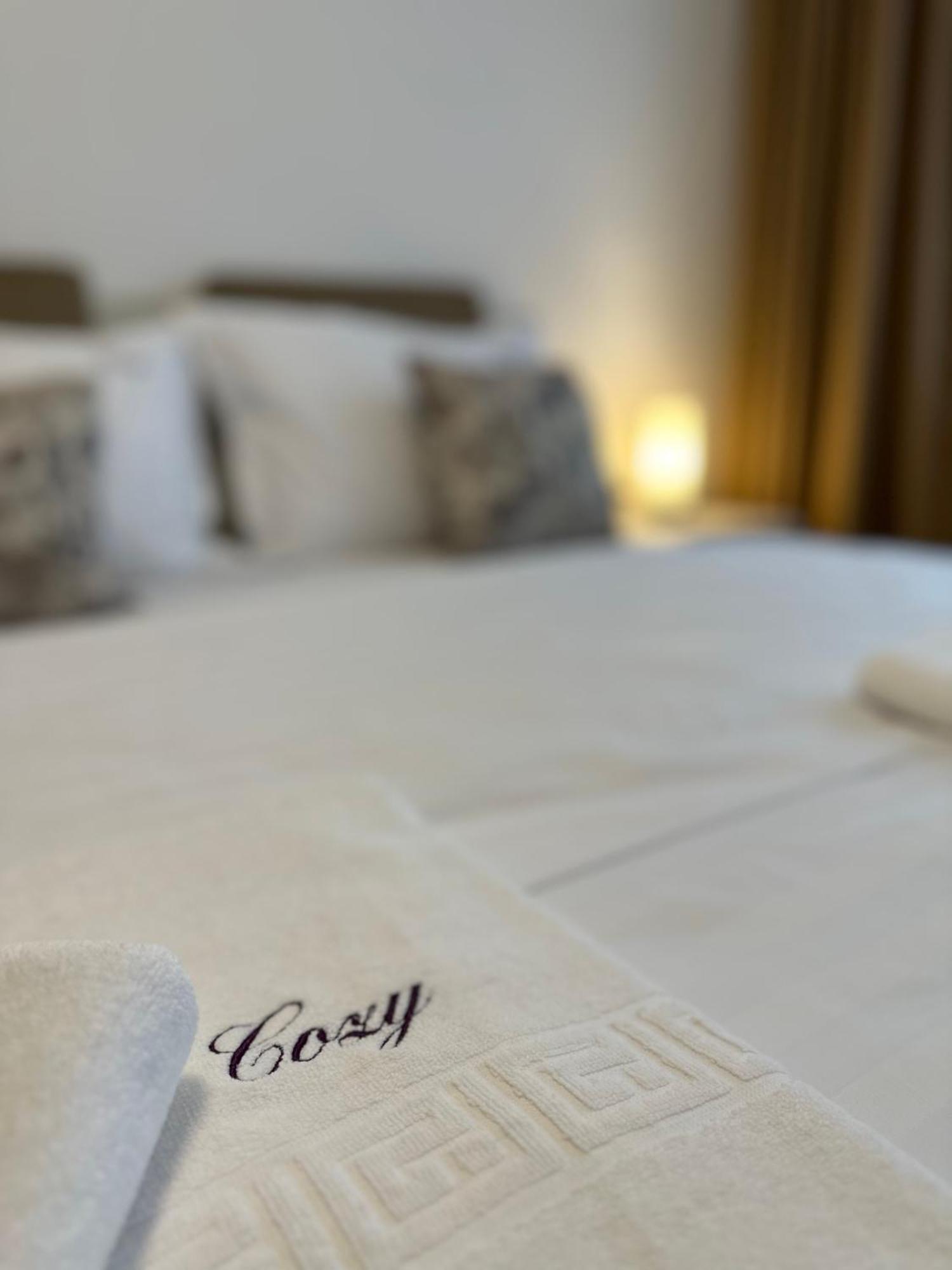 Coresi Mall Exclusive #Collection Apartments & Studios ブラショフ エクステリア 写真