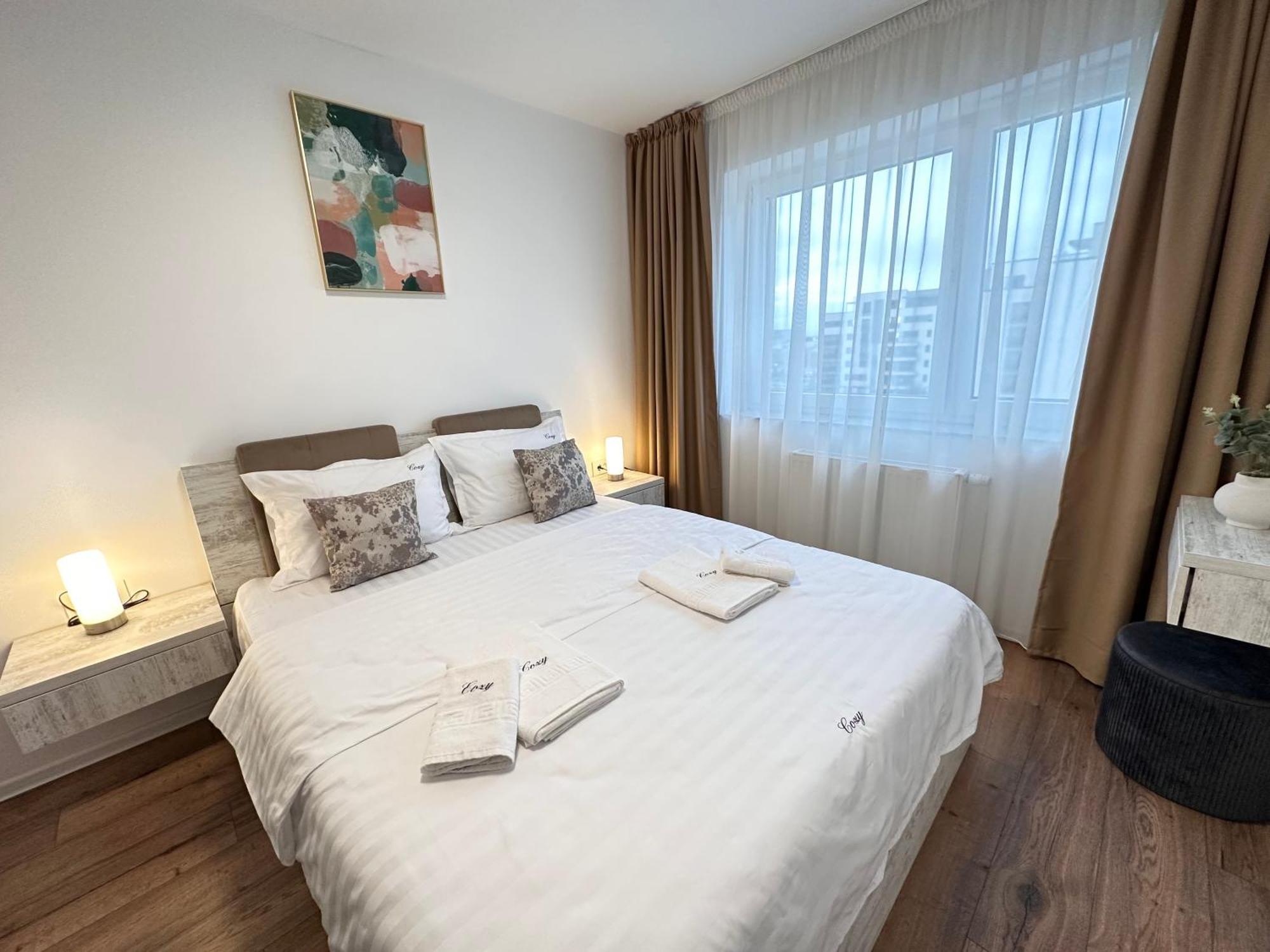 Coresi Mall Exclusive #Collection Apartments & Studios ブラショフ エクステリア 写真